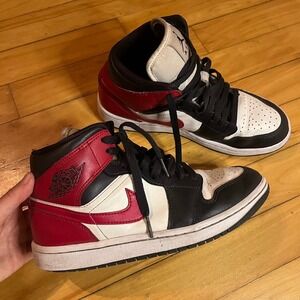 Air Jordan 1 Mid Black Toe Nike Shoes BQ6472-160 Women US 7.5